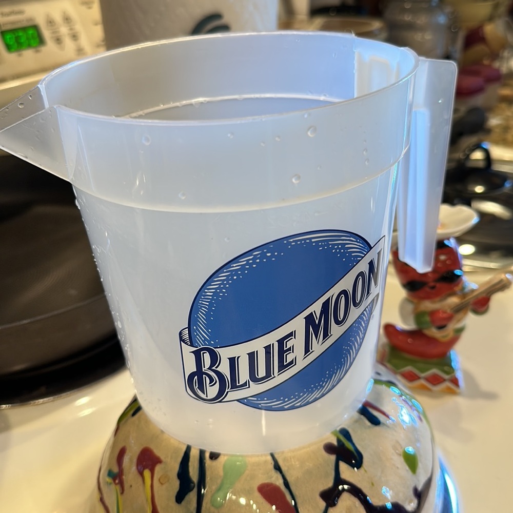 NWOT Blue Moon Pitcher - Picture 2 of 3